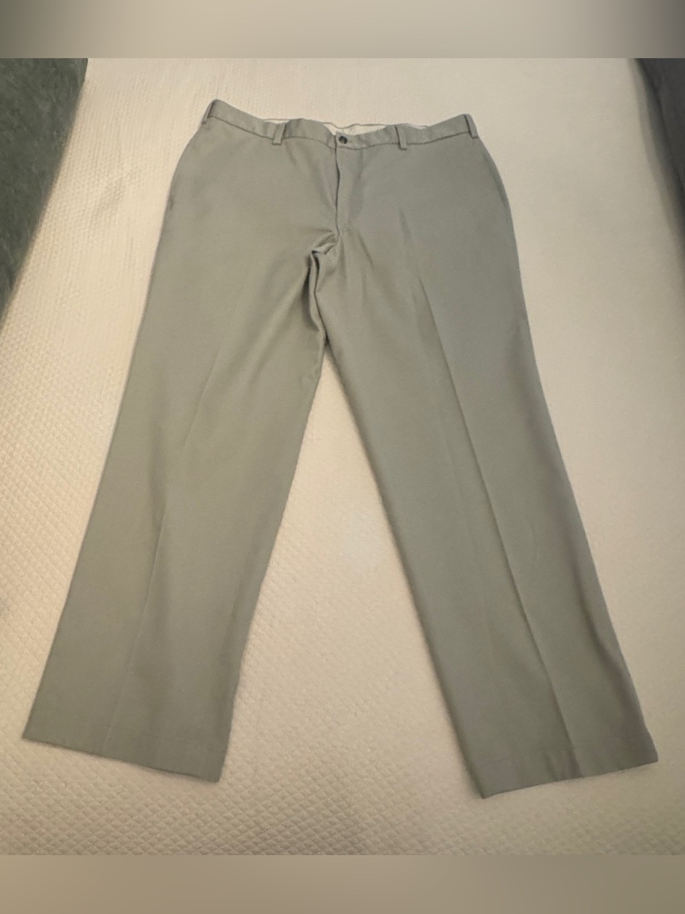 NEW....Brooks Brothers "346" Clark khaki pants size 38/30